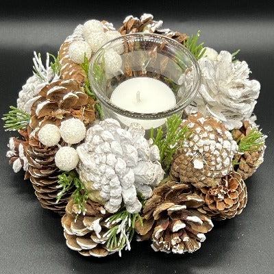 White Christmas Wreath t-light holder