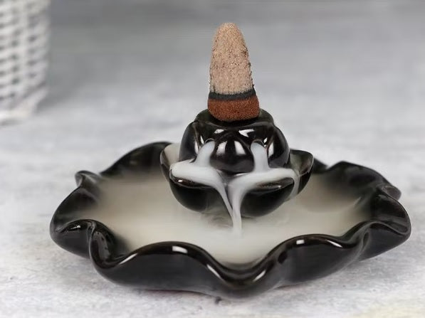 Lotus Pool Incense burner